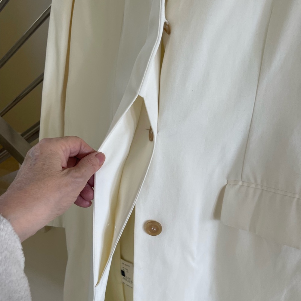 Vintage VICTOR VICTORIA WHITE COAT - Picture 5 of 15